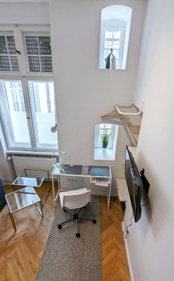 Apartment Central, Cozy, Designed 1-br At Akazienkiez Berlin